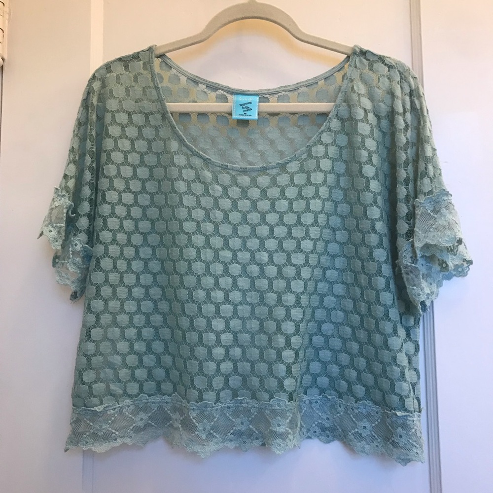 Sea Foam Green Lace Crochet Short Sleeve Top, H.I.P. Nordstrom, size Medium